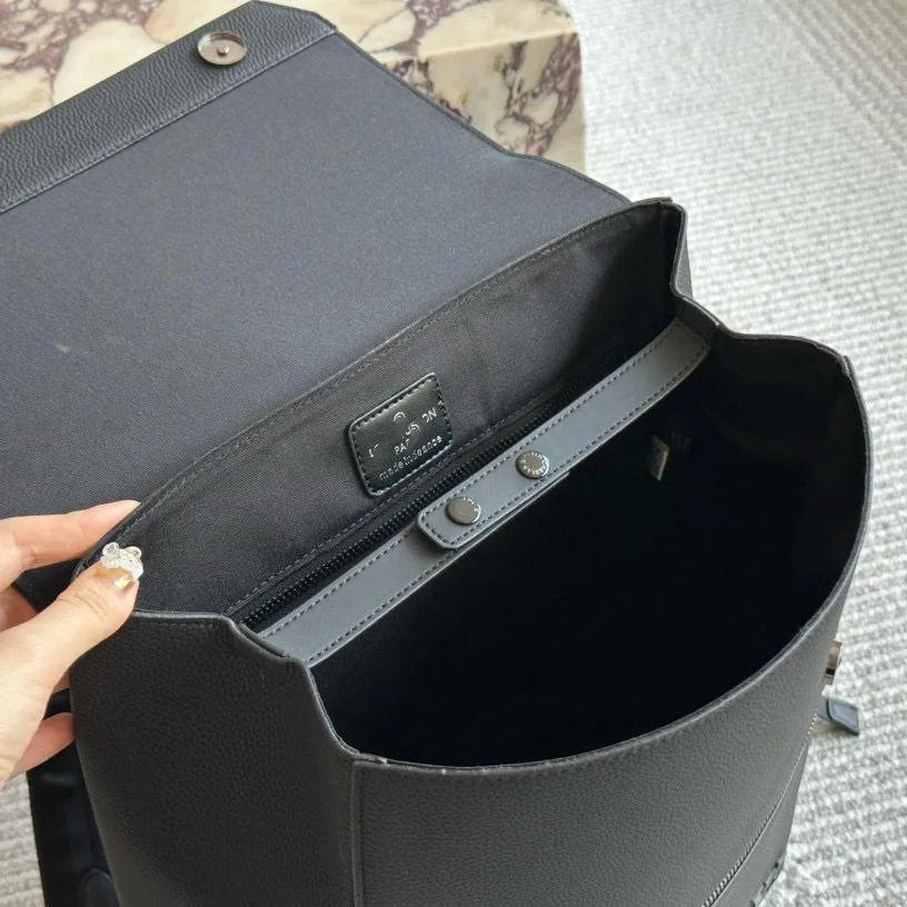 Black Pebbled PU Leather Business Laptop Backpack Interior View, Unisex Casual Multifunctional Travel Backpack, Large Capacity Work Backpack for Office Commute & Business Trips